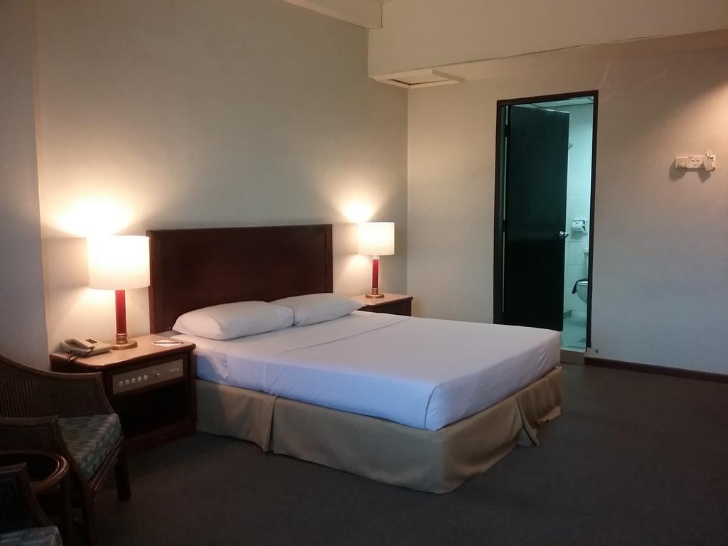Timotel Mersing Bagian luar foto